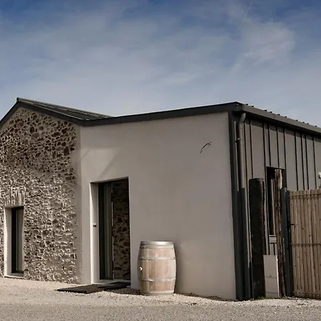 Le Chai Des Poilanes