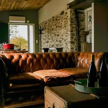 Le Chai Des Poilanes Gasthof