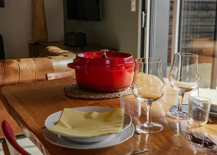 Guest house Le Chai Des Poilanes